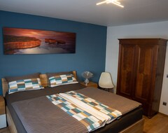 Koko talo/asunto Lovingly Furnished Apartment - You Will Feel At Home With Us (Hohenems, Itävalta)