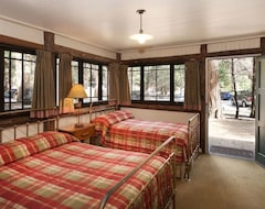 Hotel Half Dome Village (Yosemite National Park, USA)