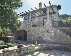 Hotelli Villa Lap?i?i 1 (Budva, Montenegro)