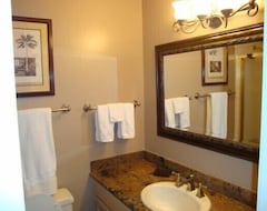 Cijela kuća/apartman Beach Side 2 Bedroom 2 Bathroom Luxury Condo (Del Mar, Sjedinjene Američke Države)