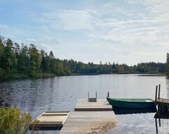 Hele huset/lejligheden Enjoy The Beautiful Natural Surroundings Of This Vacation Home With Sauna. (Tingsryd, Sverige)