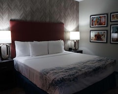 Otel La Quinta Inn & Suites Dfw West-Glade-Parks (Euless, ABD)
