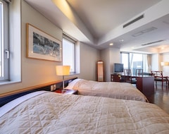 Khách sạn The Residential Suites Fukuoka (Fukuoka, Nhật Bản)