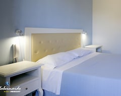 Hotel Calabernardo Apartment (Noto, Italija)