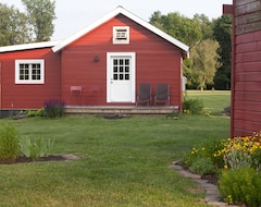Toàn bộ căn nhà/căn hộ A Cozy Farmstead Cottage Amidst Two Barns In Hudson Valley (Stone Ridge, Hoa Kỳ)