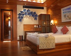Hotel Sandyy Wavess (Port Blair, Indija)