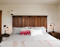 Hele huset/lejligheden A Beautifuly Appointed 2 Bedroom 2 Bath Condo (Astoria, USA)