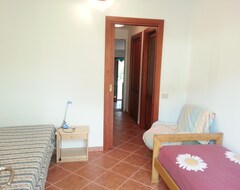 Hele huset/lejligheden Independent Villa Sleeps 6 3 Bedrooms Garden Postauto Beach At 750 Mt (Villasimius, Italien)