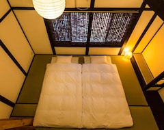 Hotelli Resi Stay Tomaroka Mongakucho (Kyoto, Japani)