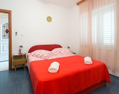 Pansiyon Guest House Kusalo- Studio Apartment With Patio (studio 1) (Dubrovnik, Hırvatistan)