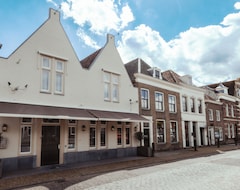 Hotel De Magistraat (Willemstad, Hollanda)