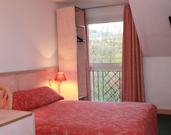 Hotelli Hotel Le Village (Gif-sur-Yvette, Ranska)
