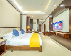 Hotel F (Beihai, China)