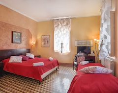 Hotel Antica Residenza Santa Chiara (Lucca, Italia)