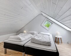Hele huset/lejligheden 5 Bedroom Accommodation In FÅrvang (Silkeborg, Danmark)