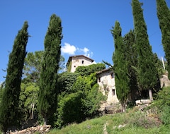 Toàn bộ căn nhà/căn hộ Umbria, Spoleto - Great Country Estate With Pool Up To 15 Pers. In A Beautiful Location (Cerreto di Spoleto, Ý)