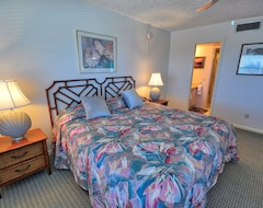 Hotel Sunshine, Beaches, And Ocean Breezes At Ocean Vista (Key West, Sjedinjene Američke Države)