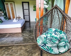 Nhà trọ Fox & The Firefly Cottages (Loboc, Philippines)