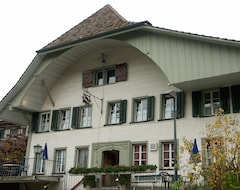 Otel Landgasthof Bären (Frauenkappelen, İsviçre)