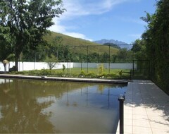 Tüm Ev/Apart Daire 2. Farm 500m2, Duplex House, Pool, Lake, Football Field And Barbecue. (Guapimirim, Brezilya)