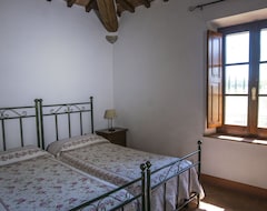 Khách sạn Charming Apartment With Pool - 40 Km Florence, 20 Km Siena, 15 Km S. Gimignano (Monteriggioni, Ý)