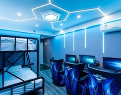 Khách sạn Beyond Light Luxury E-sports Hotel (Zhoukou, Trung Quốc)