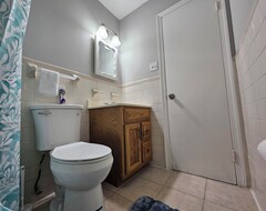 Cijela kuća/apartman Gorgeous Model Single Family Home, Fully Renovated And Ready For You. (Newport News, Sjedinjene Američke Države)