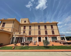 Hotel La Lampara (Reggio di Calabria, Italy)