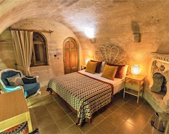 Mimi Cappadocia Luxury Cave Hotel (Uçhisar, Turkey)