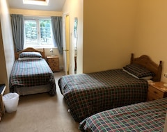 Khách sạn The New Inn Guest House (Bridgend, Vương quốc Anh)