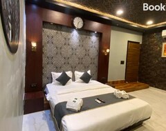 Khách sạn Hotel 97 Inn (Mumbai, Ấn Độ)