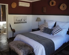 Hotel Inverdoorn Game Reserve Lodge (Touws River, South Africa)