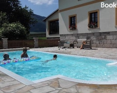 Casa/apartamento entero 4-Pers. Holiday Home In Luxurious Cottage (BoZanov, República Checa)