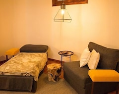Entire House / Apartment Casas Jarreta For 8 People (Albarracin, Spain)