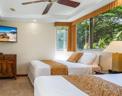 Hotel Spacious 2bedroom/2bath Oceanfront Condo (Lahaina, Sjedinjene Američke Države)