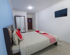 Hotel Oyo 3747 Comfort Residence (Depok, Indonesia)