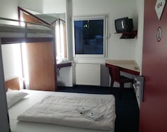 Hotel Motel 24H Hannover (Hanóver, Alemania)