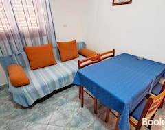 Hele huset/lejligheden Aparments Orange & Blue (Fažana, Kroatien)