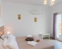 Khách sạn Rooms & Apartments Archontou (Apollonia, Hy Lạp)
