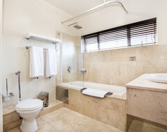 Hotel Belaire Suites (Durban, South Africa)