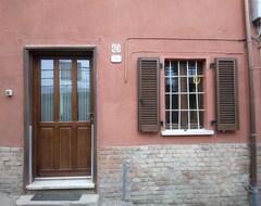 Cijela kuća/apartman Casavisconti Moscato Solution Among The Unesco Vineyards Free Wifi (Mombaruzzo, Italija)
