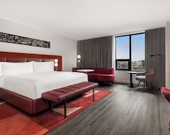 Hotel Revery Toronto Downtown, Curio Collection by Hilton (Toronto, Canada)