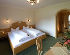 Khách sạn Hotel Bergland (Eben, Áo)
