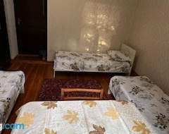 Pensión Lovely home (Osh, Kirguistán)