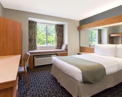 Hotel Microtel Inn and Suites Brunswick (Brunswick, USA)
