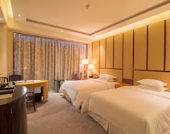 Sheraton Qingdao Jiaozhou Hotel (Jiaozhou, China)