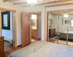 Entire House / Apartment Adobe Mountain Retreat-Fishing, hiking,skiing,beautiful Santa Fe Taos area $89 (Vadito, USA)