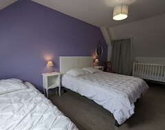 Cijela kuća/apartman Villa Sarzay, 4 Bedrooms, 12 Persons (Sarzay, Francuska)