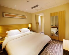 Hotel City Comfort Inn Shenyang Olympic Wanda Plaza (Shenyang, China)