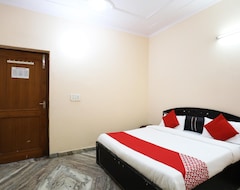 Hotel OYO Shree Krishna Resort (Mathura, India)